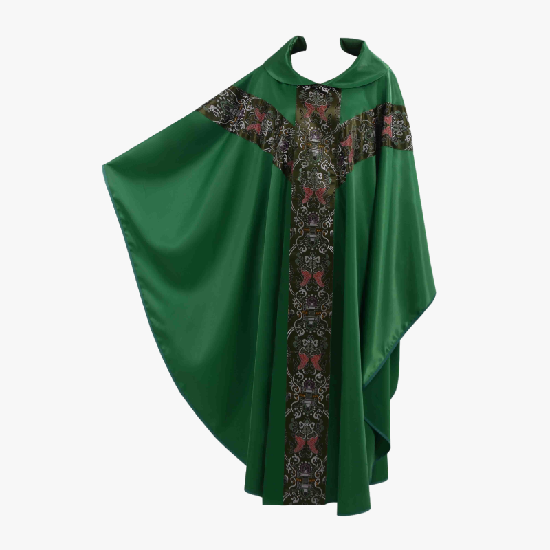 The exquisite four-color priest's sacrificial garment is noble and elegant